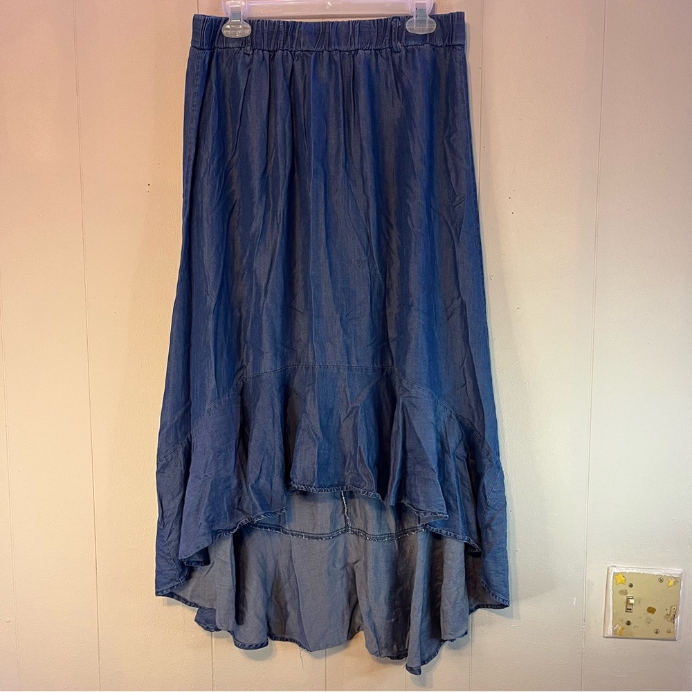 Full Circle Trends  blue, jean skirt size 7x EUC